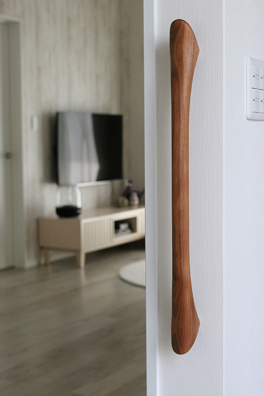 木製手すりのある部屋おしゃれで持続可能な暮らし 木製手すりのある部屋おしゃれで持続可能な暮らし