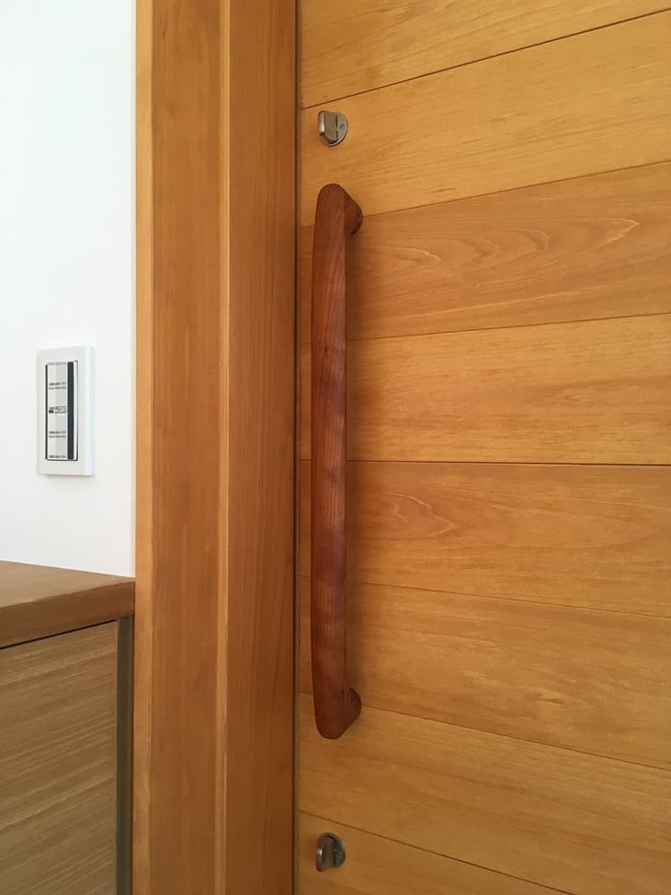 木製ドアハンドル施工例すがたかたち