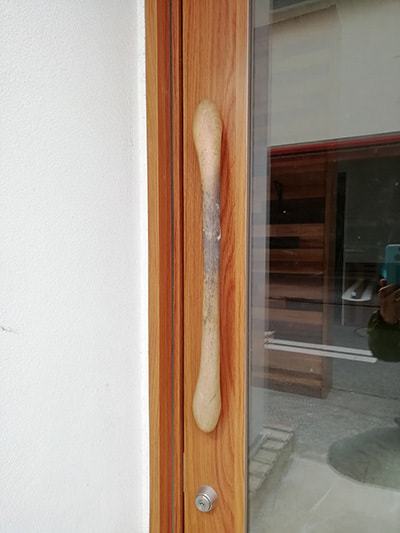 すがたかたち木製ドアハンドル施工例