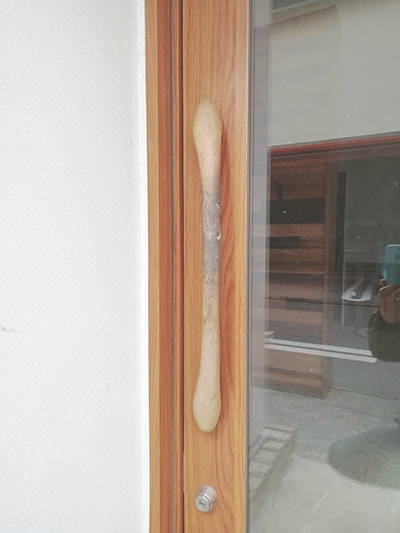 すがたかたち木製ドアハンドル施工例