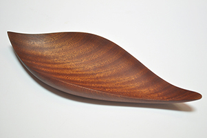 木製 トレー 皿 葉型 すがたかたち