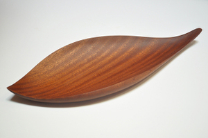 木製 トレー 皿 葉型 すがたかたち